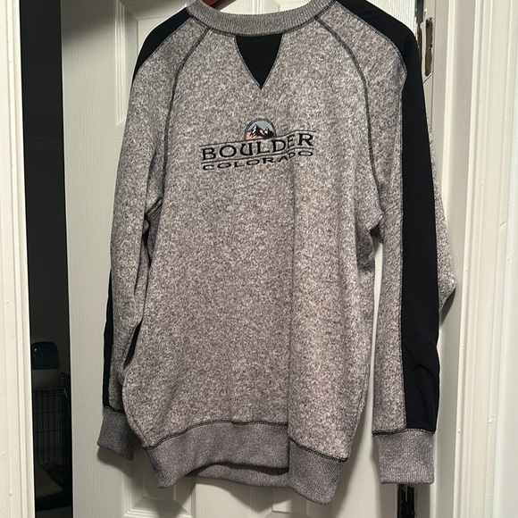 Other - 4/$15 Gray Boulder Colorado Men's Sweatshirt